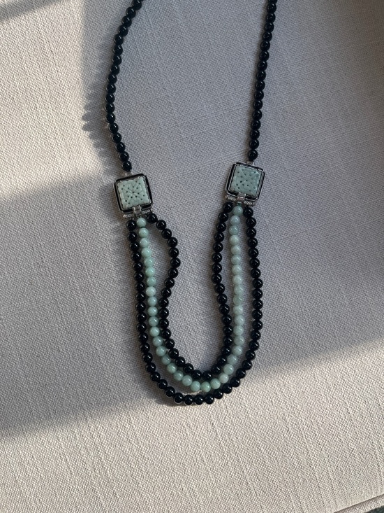 Joy 925 Jewelry - Gorgeous Black Onyx and Pale Green Jadeite Beaded Layered Necklace
